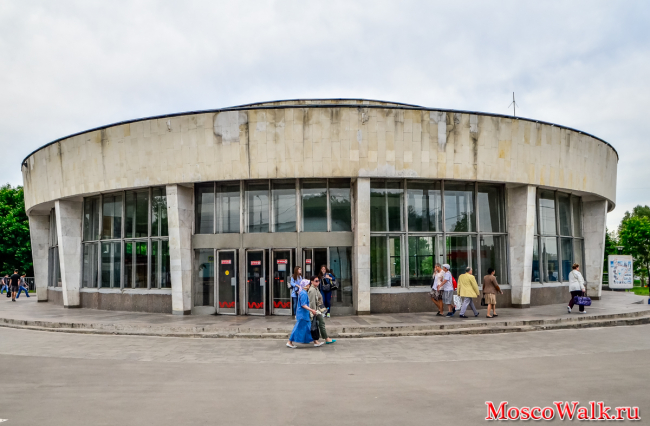 Вестибюль станции метро Владыкино