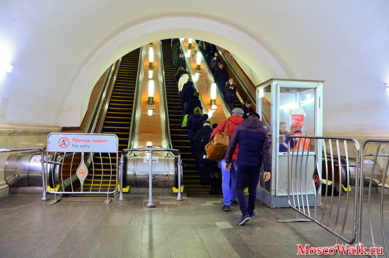 Западный вестибюль станции Белорусская кольцевой линии