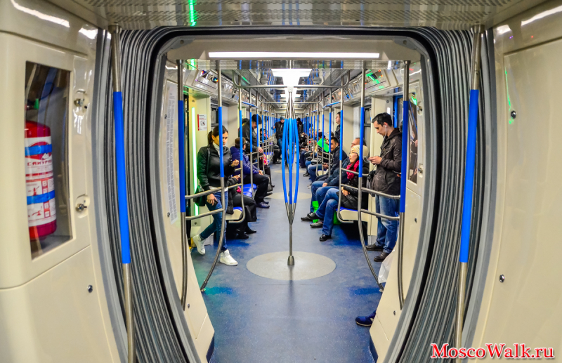 пассажиры поезда Москва