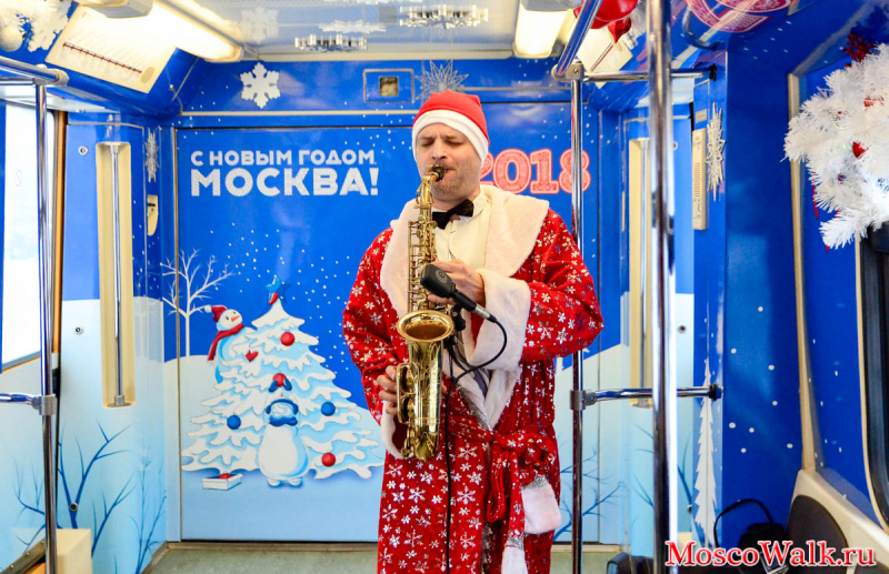 саксофонист в московском метро