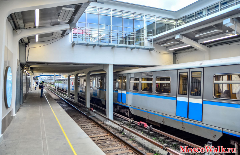 Платформы станций метро Студенческая открылись после реконструкции 