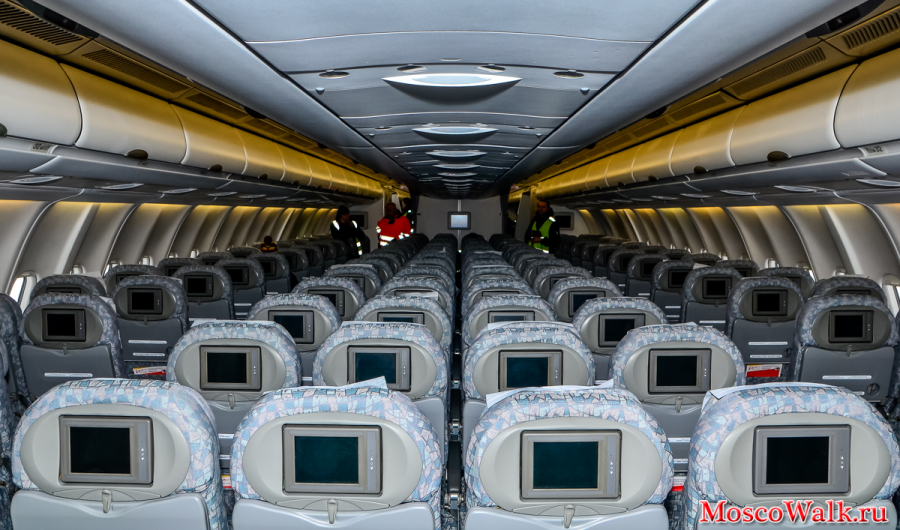 Мультимедийная система на борту самолета