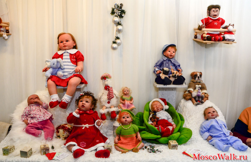 выставка кукол в Гостином дворе