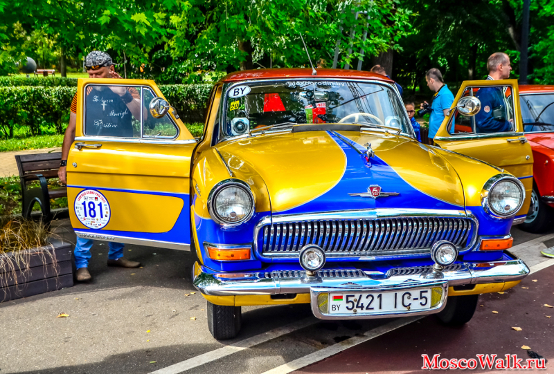 Фестиваль Ретро автомобилей в парке Сокольники