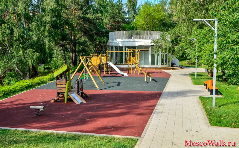 детская площадка парк Левобережный