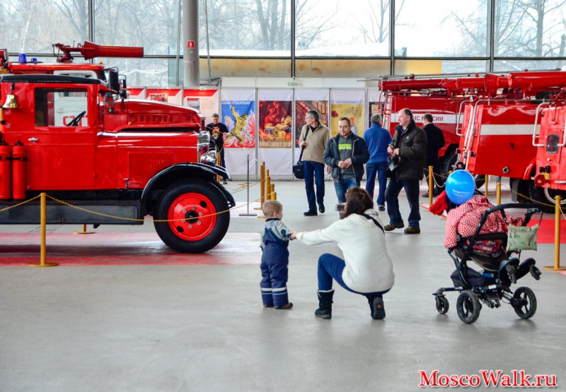 на выставку пожарных автомобилей в Сокольники