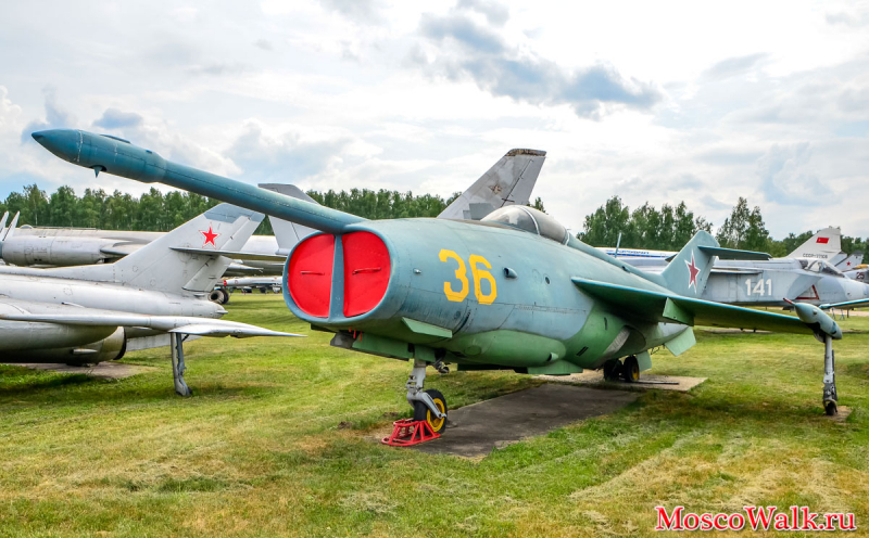 самолет Як-36