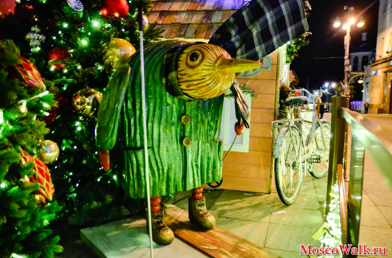 Путешествие в Рождество: Новогодняя сказка в центре Москвы удивила туристов сказочной иллюминацией