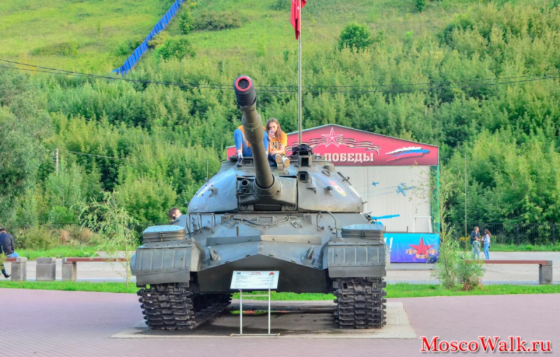 танк в парке Нижний Новгород