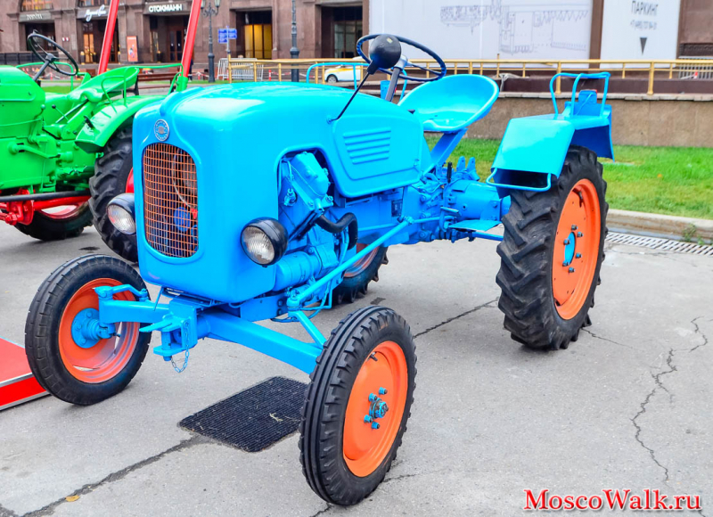 выставка трактором в Москве