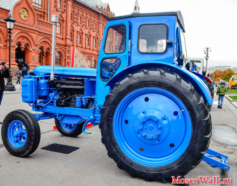 выставка раритетных тракторов