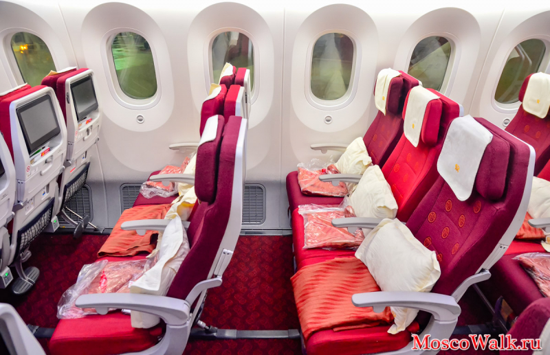 салон самолета Hainan Airlines