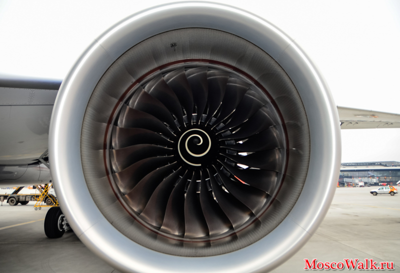 Airbus А350 Rolls-Royce Trent XWB