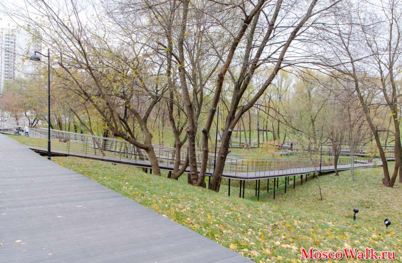 Парк у Пролетарского проспекта