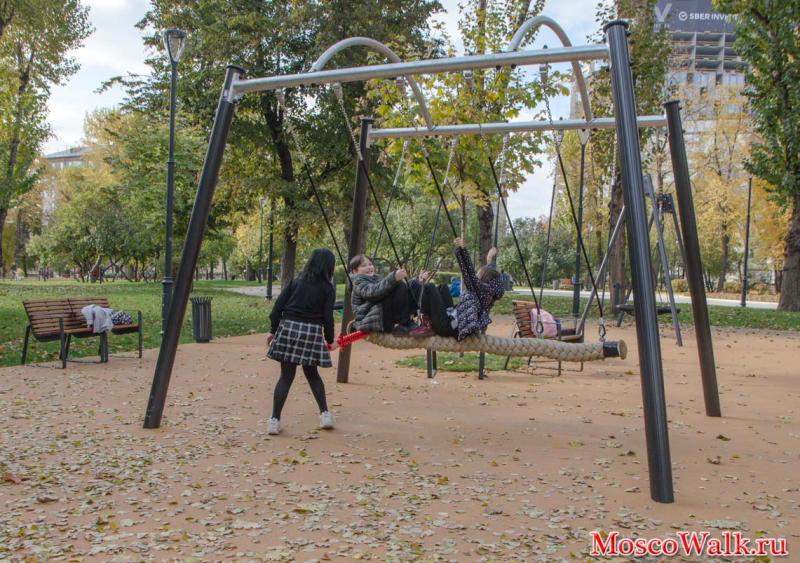 гуляем в парке с детьми