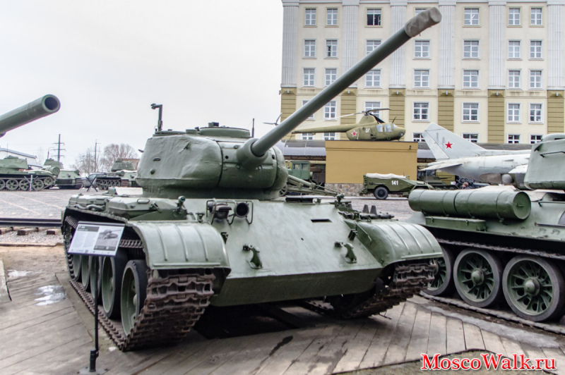 танк Т-44
