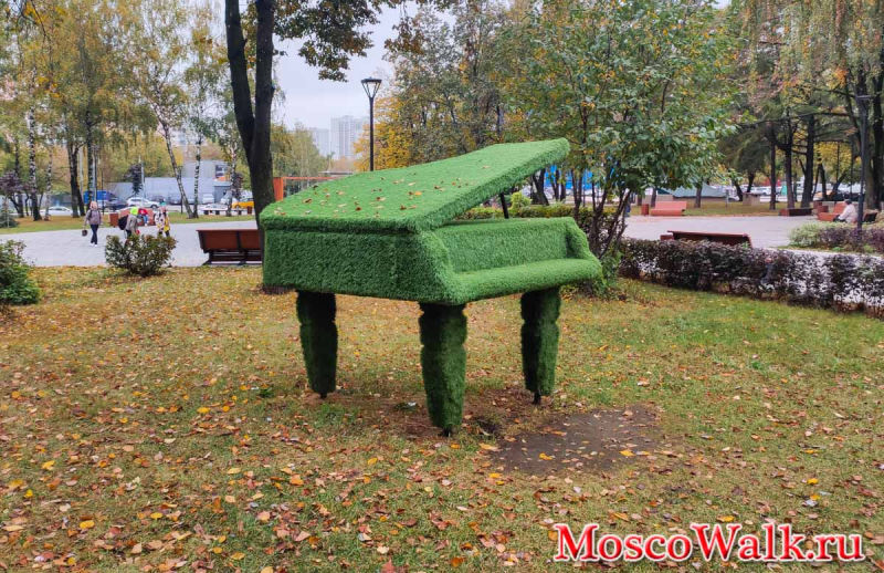 Топиарные фигуры - рояль