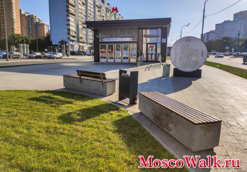 благоустройство около вестибюлей метро