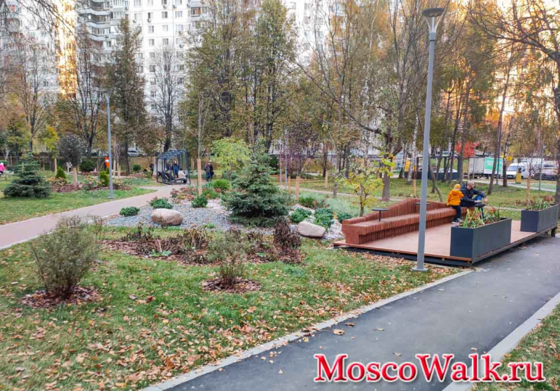 у прудов на Чертановской улице в рамках благоустройства
