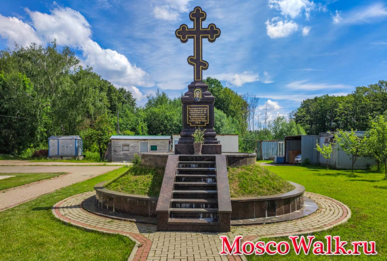 крест Храма Рождества Пресвятой Богородицы в Говорове