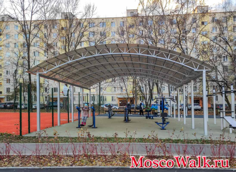 тренажеры в парке Покровский